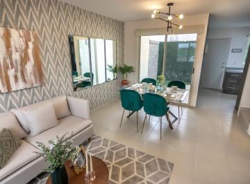 Casa · 75m² · 2 Recámaras · 2 Estacionamientos · Casa de 2 Recamaras en Exclusivo y Pequeño Condominio a 7 Min del Monumento Conin