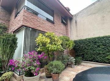 38bc88f65d31f289dce9923ca4408393deaccc34bac305df012c3f30d764c936 · Casa Venta Bosques de La Herradura