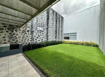 Casa en condominio · 373m² · 3 Recámaras · 3 Estacionamientos · Moderna Casa en Condominio en Renta en Jardines en La Montaña
