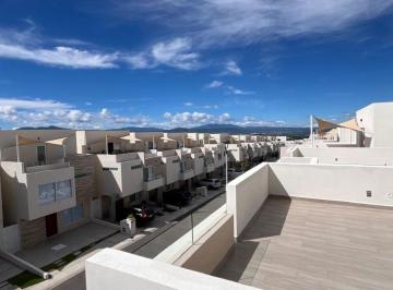 Casa en condominio de 3 habitaciones, El Marqués · Casa en Venta en Zibatá, Querétaro | Roof Garden, Jardín Privado y Exclusivas Amenidades