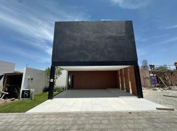 Casa en condominio de 4 habitaciones, San Andrés Cholula · Casa en Venta, Parque Foresta, Lomas de Angelópolis, Cascatta 1, Puebla