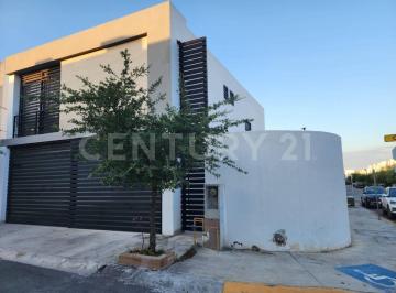 Casa · 178m² · 3 Recámaras · 2 Estacionamientos · Casa en Renta | Katavia Residencial | Apodaca, Nuevo León