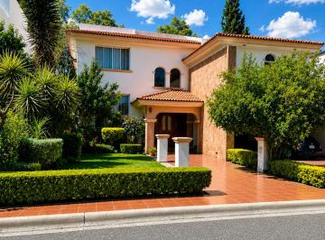 Casa de 4 habitaciones, San Luis Potosí · Casa en Venta Campestre de Golf