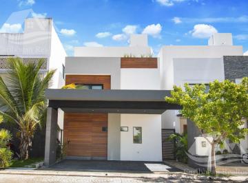 Casa · 200m² · 3 Recámaras · 2 Estacionamientos · Casa en Venta en Aqua Cancun