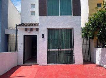 Casa de 3 habitaciones, Tlajomulco de Zúñiga · Casa de 99 m² con 4 Recámaras en Venta en Fraccionamiento Banus