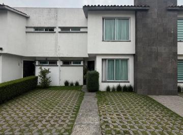 Casa · 125m² · 3 Recámaras · 2 Estacionamientos · Casa en Renta San Mateo Atenco