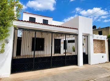 Fachada · Casa en Francisco de Montejo