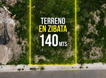 Terreno / Lote , El Marqués · Terreno en Zibata con Casa Club
