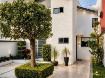 Casa · 145m² · 3 Recámaras · 2 Estacionamientos · Casa - Lomas de San Mateo