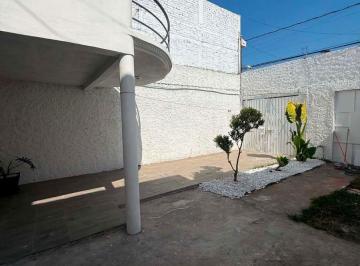 Casa de 4 habitaciones, Morelia · Casa Amplia Para Negocio o Vivir 4 Rec Cochera 4 Autos Zona Centro Trasporte y El Érico