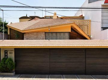Casa de 5 habitaciones, Naucalpan de Juárez · Venta de Casa en La Colonia Ciudad Satelite en Naucalpan de Juarez en El Estado de Mexico