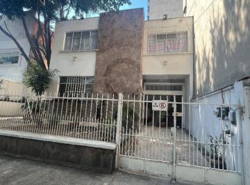 Casa · 712m² · 4 Recámaras · 2 Estacionamientos · Casa en Venta en Polanco