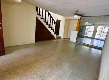 Casa de 2 habitaciones, Monterrey · Casa en Venta en Mitras Norte | Ubicación Estratégica | Cerca Sams Gonzalitos | 2 Recámaras y Estudi