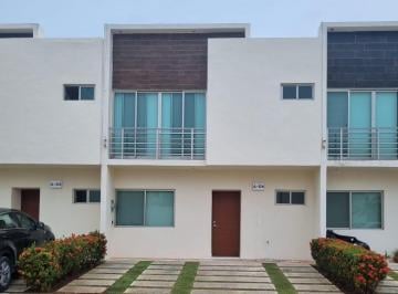 Casa de 3 habitaciones, Cancún · Casa en Renta en Long Island