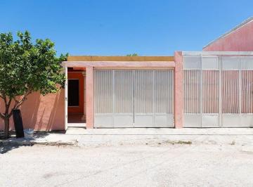 caa98c3d1bca0e4917c4f3ec23054868ea4a67cd49c04d916483061b0a0a3967 · Casa en Venta de Una Planta de 2 Habitaciones en Col. San Damian Cerca del Imss