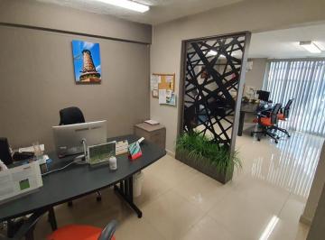 Oficina · 28m² · 2 Recámaras · Oficina en Renta en Villa Mitras