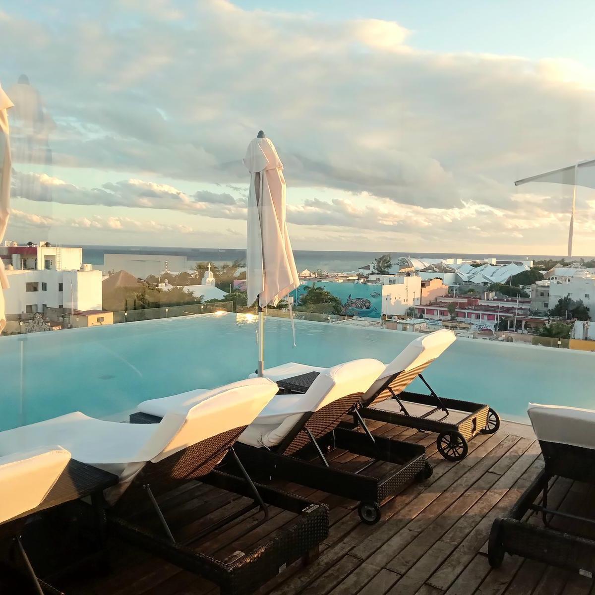 The Fives Downtown Studio – Suite for Sale