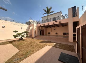Casa · 284m² · 3 Recámaras · 2 Estacionamientos · Casa en Venta Ampliacion Valle Alto