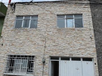Casa de 3 habitaciones, Iztapalapa · Hermosa Casa en Renta, Amplia y Cómoda. Ideal Para Familas.