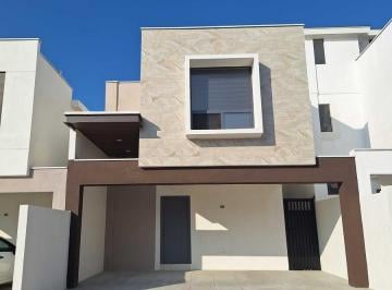 Casa · 130m² · 3 Recámaras · 2 Estacionamientos · Casa Adara Residencial Dominio Cumbres Garcia Renta