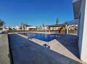 Casa · 130m² · 3 Recámaras · 2 Estacionamientos · Casa Adara Residencial Dominio Cumbres Garcia Renta