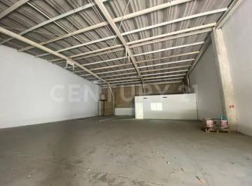 Bodega comercial · 400m² · Bodega Comercial E Industrial en Renta