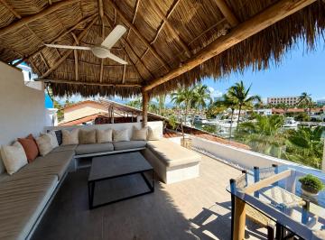 Casa de 4 habitaciones, Puerto Vallarta · Villa de Lujo con Muelle, Alberca y Rooftop en Marina Vallarta Trato Directo