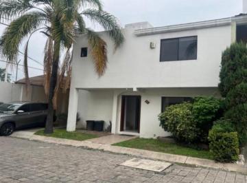 Casa en condominio de 4 habitaciones, Zapopan · La Mejor Ubicación, Cercas de Todo