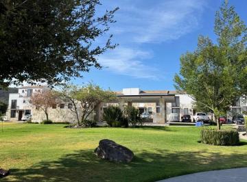 Casa de 4 habitaciones, Querétaro · Venta Casa en Torre de Piedra, El Refugio Queretaro