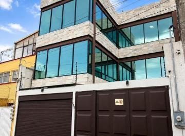 Edificio · 395m² · 4 Estacionamientos · Edificio Comercial en Renta, Santa Clara, Toluca, México