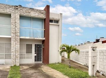 Casa de 2 habitaciones, Boca del Río · Casa en Venta Residencial Sanata Ana, Boca del Rio.