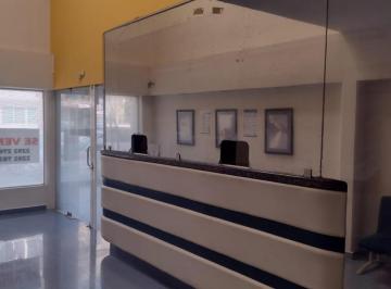 Oficina · 228m² · 3 Estacionamientos · En Venta Edificio Ideal Para Oficinas o Consultorio en Venta en Veracruz, Ver.