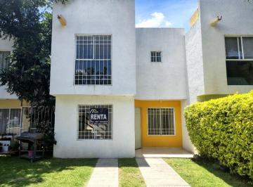 Casa de 4 habitaciones, San Juan del Río · Se Renta Casa de 4 Recámaras en Fracc Privado Hacienda Las Nueces