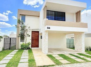 Casa · 287m² · 4 Recámaras · 2 Estacionamientos · Casa en Venta en Residencial Soluna, Temozón Norte, Mérida Yucatán (Eb - Wl4114)
