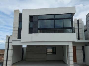 Casa de 3 habitaciones, Saltillo · Casa en Renta La Escondida