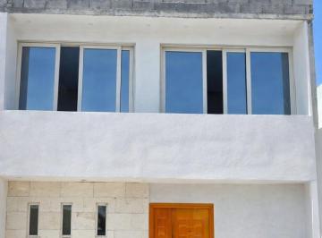 Casa · 180m² · 2 Recámaras · Casa en Villas del Poniente