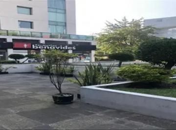 Local comercial · 90m² · 2 Estacionamientos · Local Comercial en Calle Guillermo Gonzalez Camarena 900