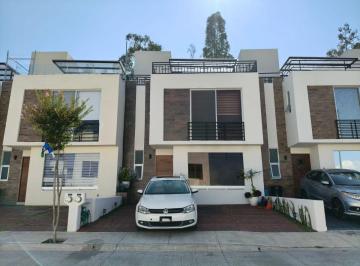 Casa de 3 habitaciones, Morelia · Casa en Venta en Bosques Tres Marías