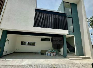 Casa en condominio de 3 habitaciones, San Andrés Cholula · Casa de Venta en Lomas de Angelopolis Parque Veracruz