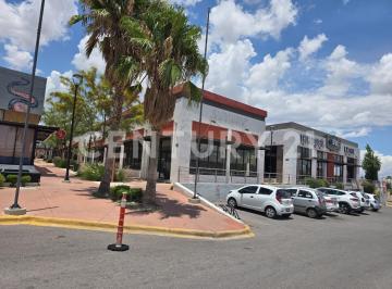 Local comercial · 116m² · Renta Local en Reliz Frente Av Teofilo Borunda en Plaza Travessia