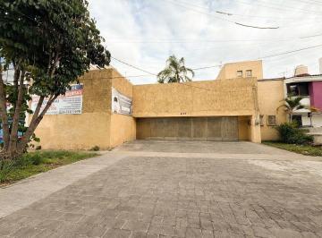 Casa de 9 habitaciones, Zapopan · Casa Comercial en Renta Sobre Av Guadalupe, Chapalita de Occidente, Zapopan