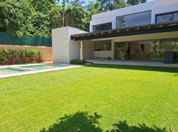 Casa de 4 habitaciones, Cuernavaca · Casa en Venta en Fraccionamiento Club de Golf Tabachines, Cuernavaca Morelos.