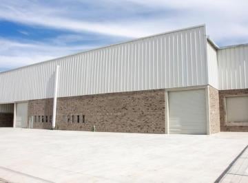 Bodega comercial · 2200m² · Bodega Industrial en Renta en La Union, Torreon, Coah