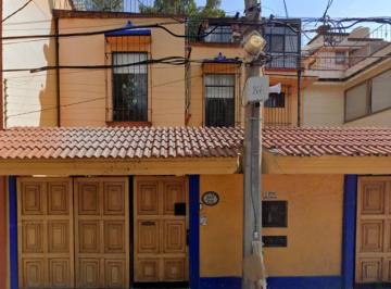 Casa de 4 habitaciones, Alvaro Obregón · Venta de Casa en Tlacopac, Alvaro Obregón / Cdmx