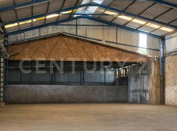 Bodega comercial · 996m² · Bodega en Renta en Tecoman
