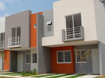 Casa de 3 habitaciones, San Pedro Tlaquepaque · Casa en Venta Paseo de Los Parques