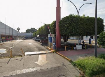 Local comercial · 170m² · 18 Estacionamientos · Local en Renta Plaza Americas