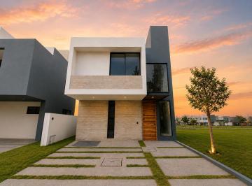 Casa de 3 habitaciones, Zapopan · Casa en Renta en Parques Vallarta Zapopan
