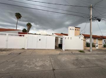 Casa de 3 habitaciones, Aguascalientes · Ram - Casa en Renta de Una Planta a Unas Cuadras de Colosio, Fracc. Villa de Las Trojes