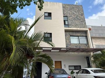 Casa de 3 habitaciones, Benito Juárez · Venta de Casa en Residencial Arbolada, Cancun